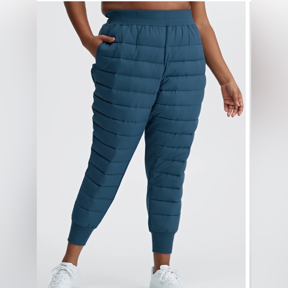 Fabletics BLUE NOVA Aspen Puffer Jogger pants size 3X brand new